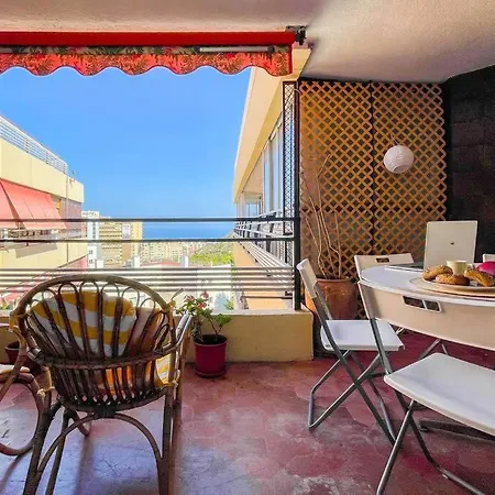 Apartment Con Personalidad A 600 M De La Playa. *